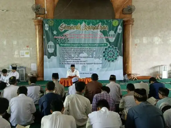 Peringatan Nuzulul Qur'an 1445 H, Momen Kokohkan dan Kuatkan Karakter Al-Qur'an Para Siswa MTsN 2 Kota Malang