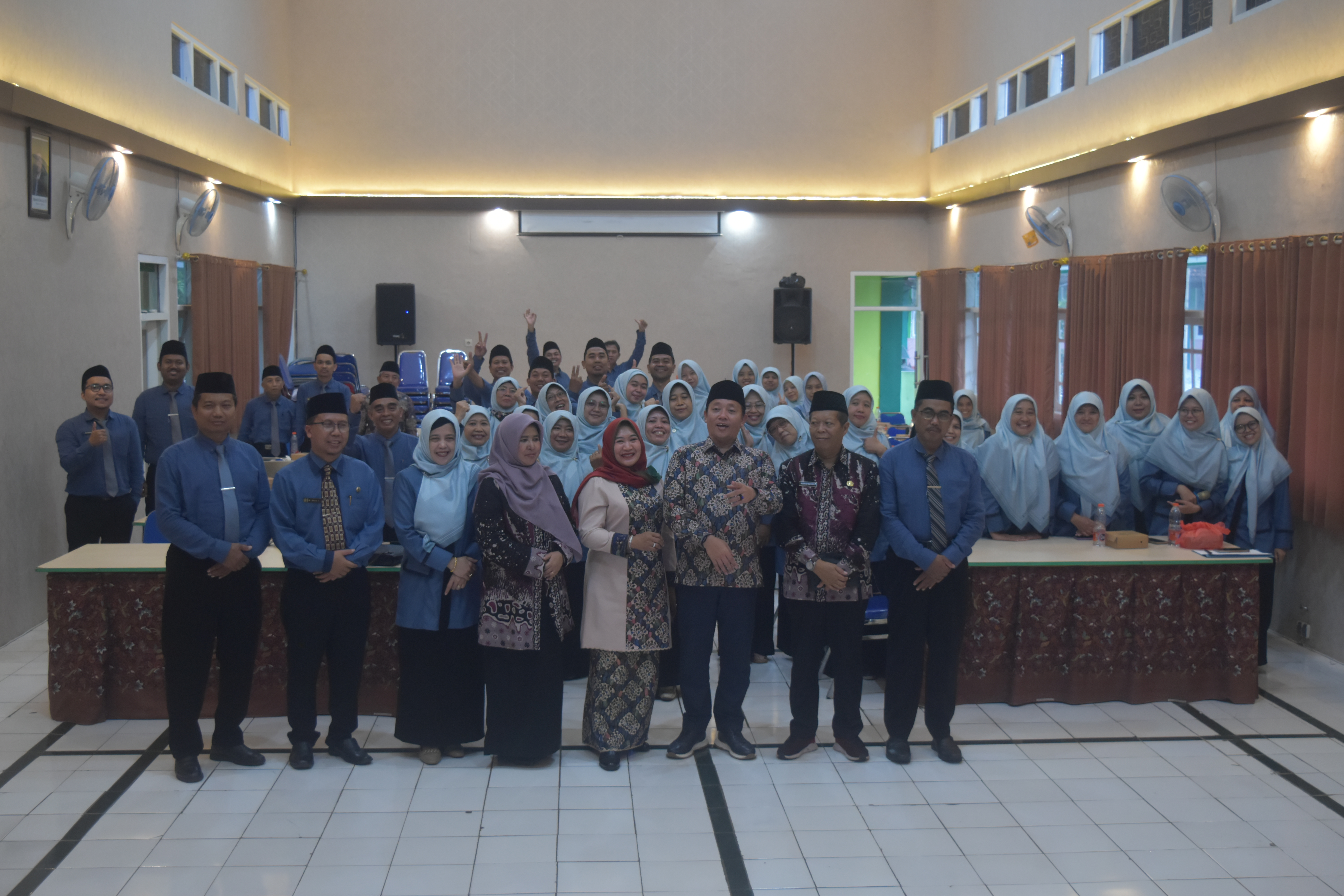 Ciptakan Prestasi dan Kebersamaan di Madrasah Pembinaan ASN MTsN 2 Kota Malang oleh Direktur KSKK Dirjen Pendis Kementerian Agama RI