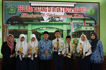 Siswa MTsN 2 Kota Malang Raih Juara Olimpiade Tingkat Jawa Bali