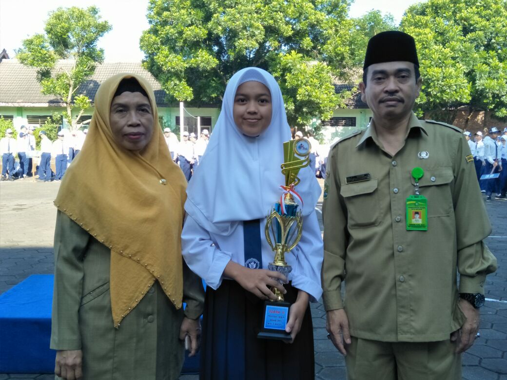 Serillia Raih Piala Pidato Bahasa Arab Ketiga Kalinya