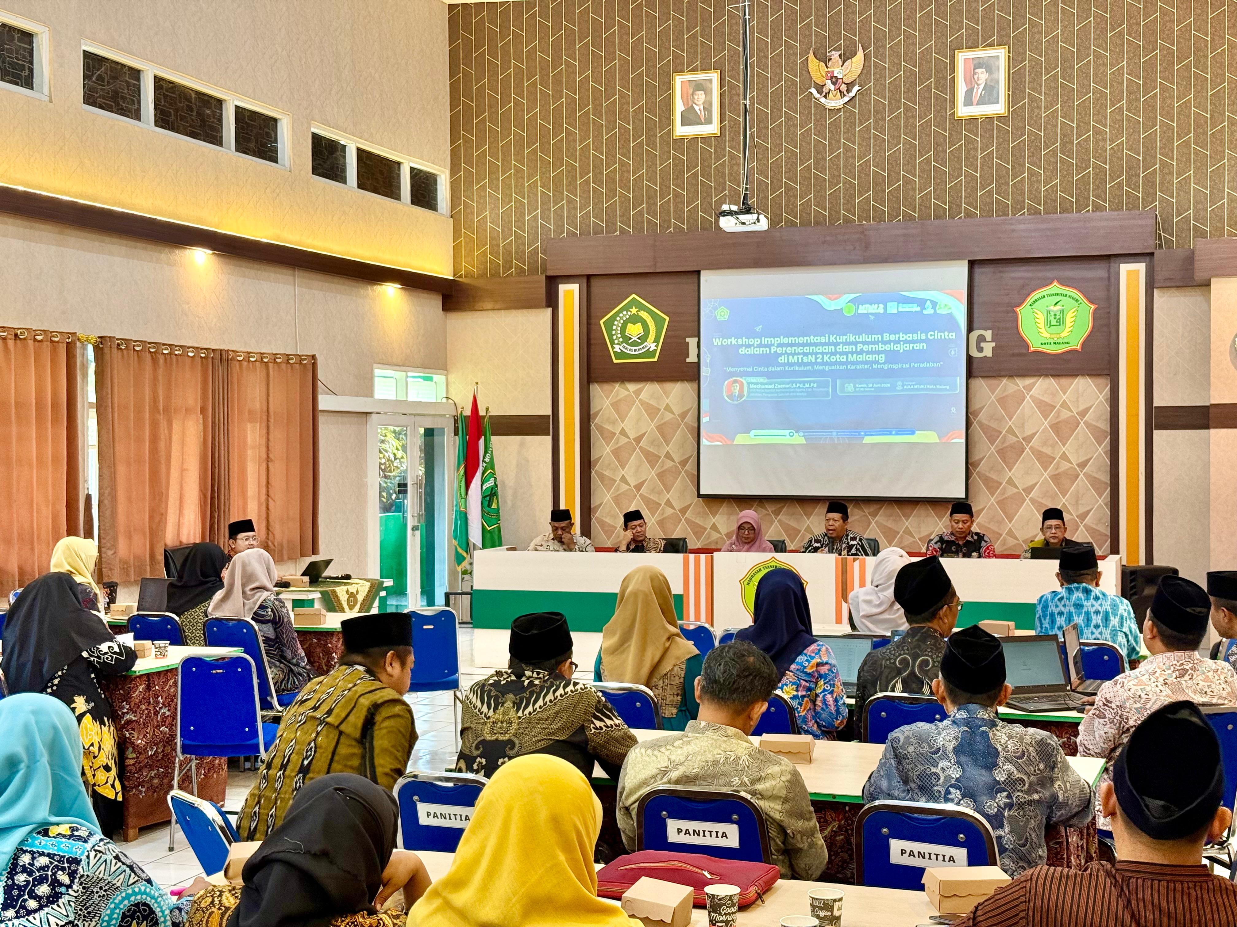 Membangun Pembelajaran yang Memuliakan Murid, MTsN 2 Kota Malang Gelar Workshop Kurikulum Berbasis Cinta