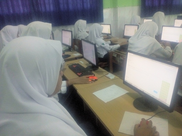 MTsN 2 Kota Malang Laksanakan PAS Berbasis Komputer