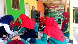 Diklat PMR MTsN 2 Kota Malang Kuatkan Mental dan Kekompakan