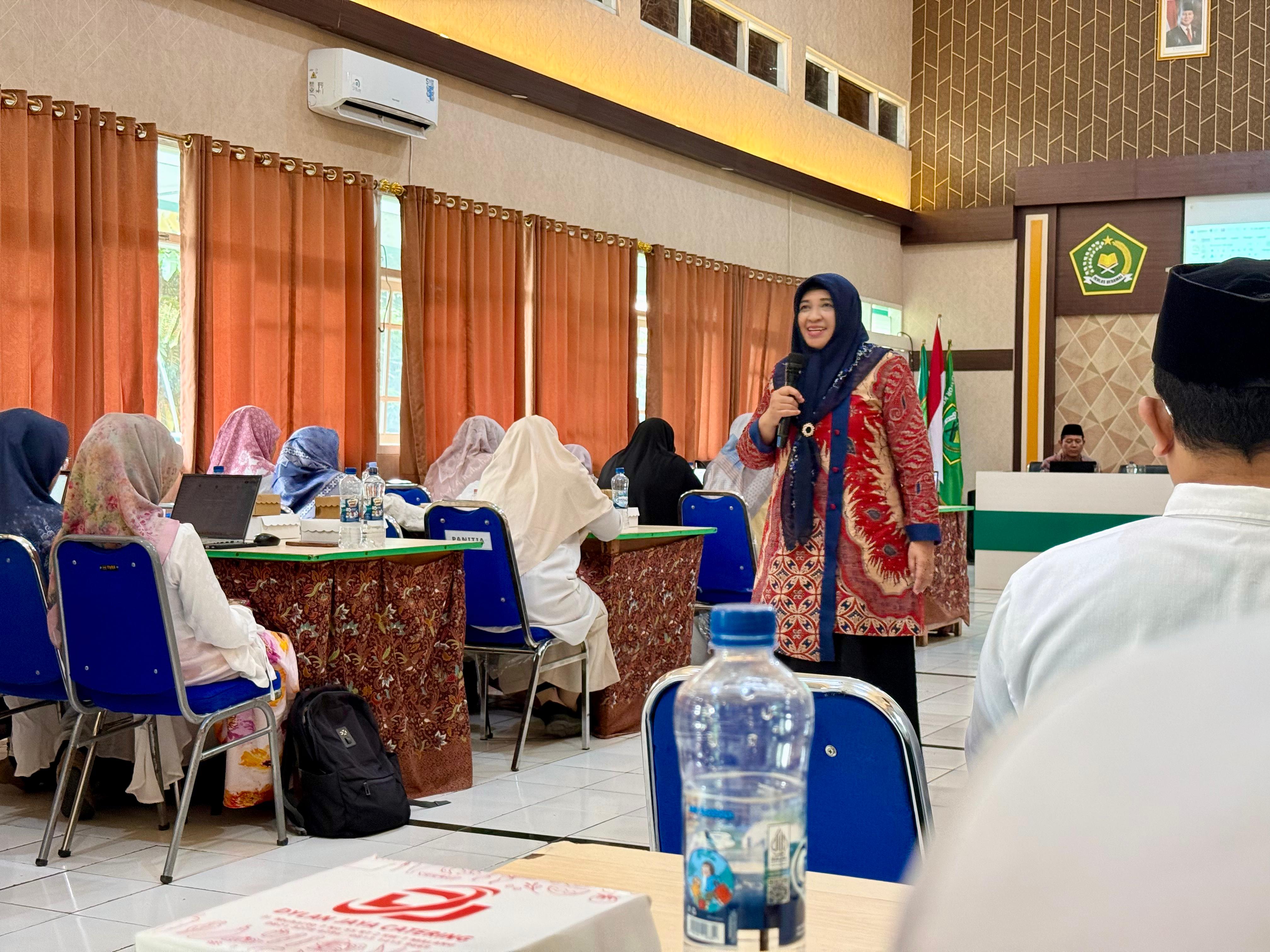 MTsN 2 Kota Malang Perkuat Mutu Pendidikan Melalui Workshop Review dan Penyusunan Dokumen Kurikulum 2026/2027