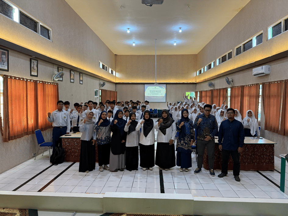 MTsN 2 Kota Malang Tumbuhkan Generasi Peneliti Muda Melalui Workshop Karya Tulis Ilmiah Siswa