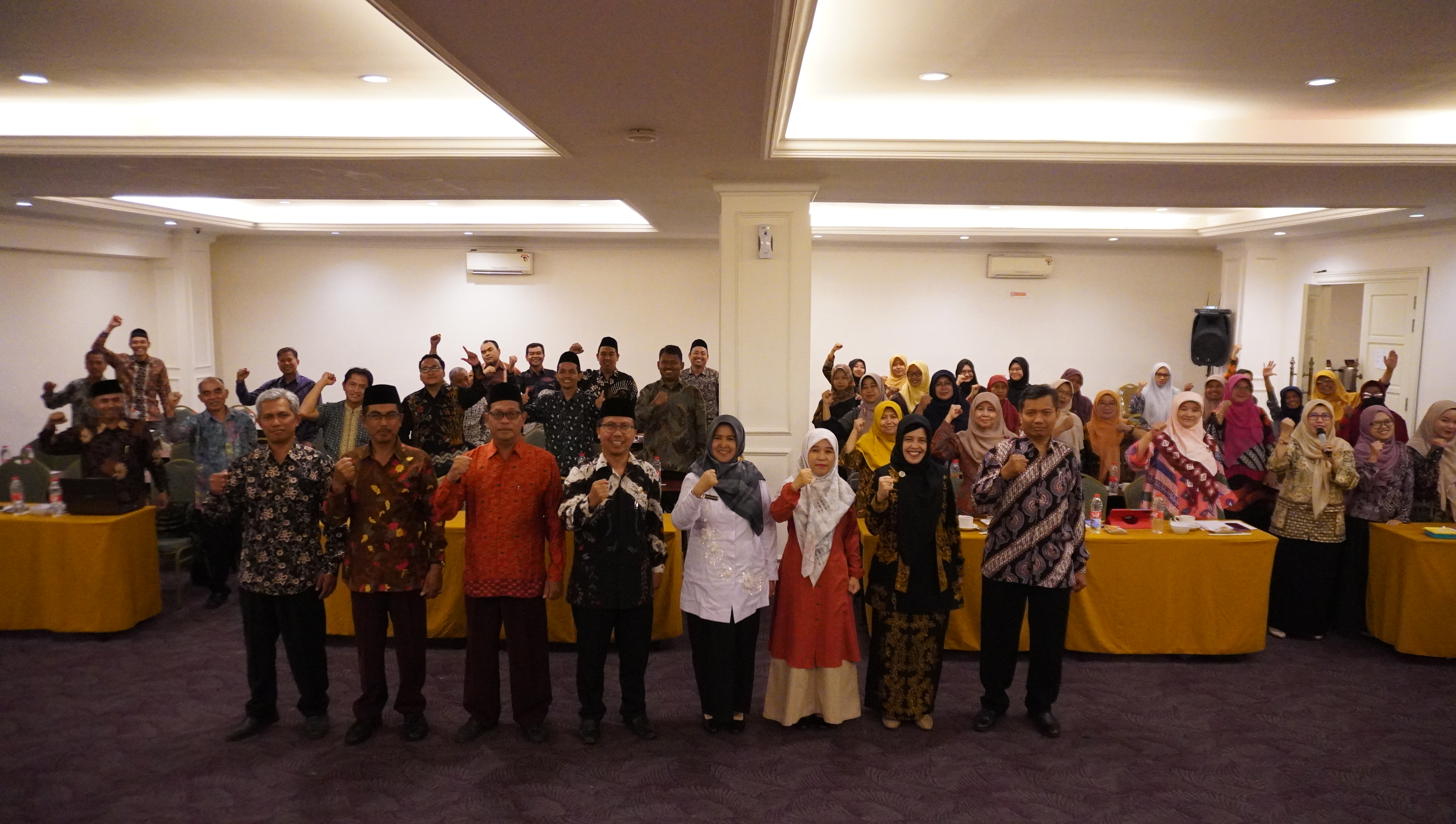 Tingkatkan Kompetensi, Ikuti Bimtek Pembelajaran Berdiferensiasi dan Asesmen Kurikulum Merdeka Guru MTsN 2 Kota Malang Lakukan Pembelajaran Berbasis IT