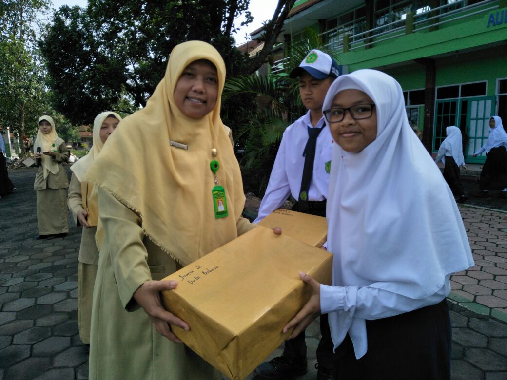 Foto Kegiatan Penyerahan Lomba