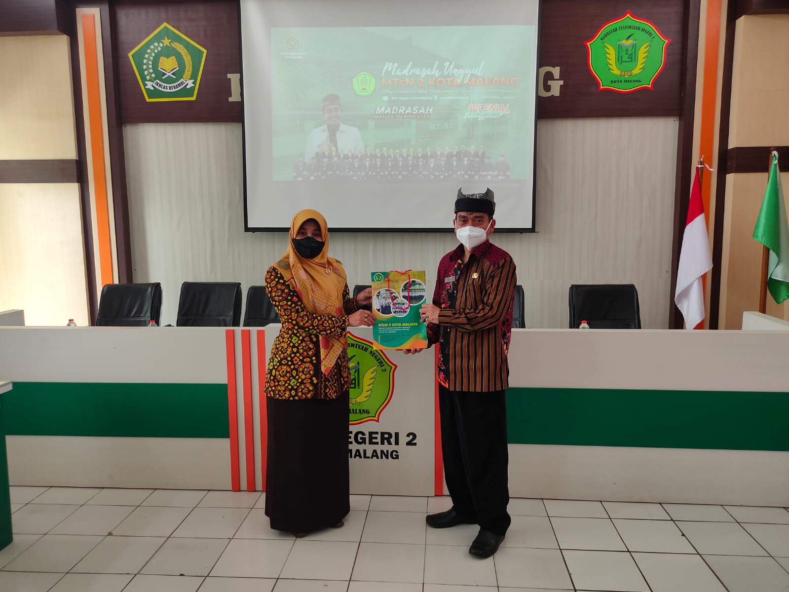 Prestasi Akademik Dan Non-Akademik  MTsN 2 Kota Malang Menjadi Acuan Studi Banding Oleh MTsN 3 Magetan